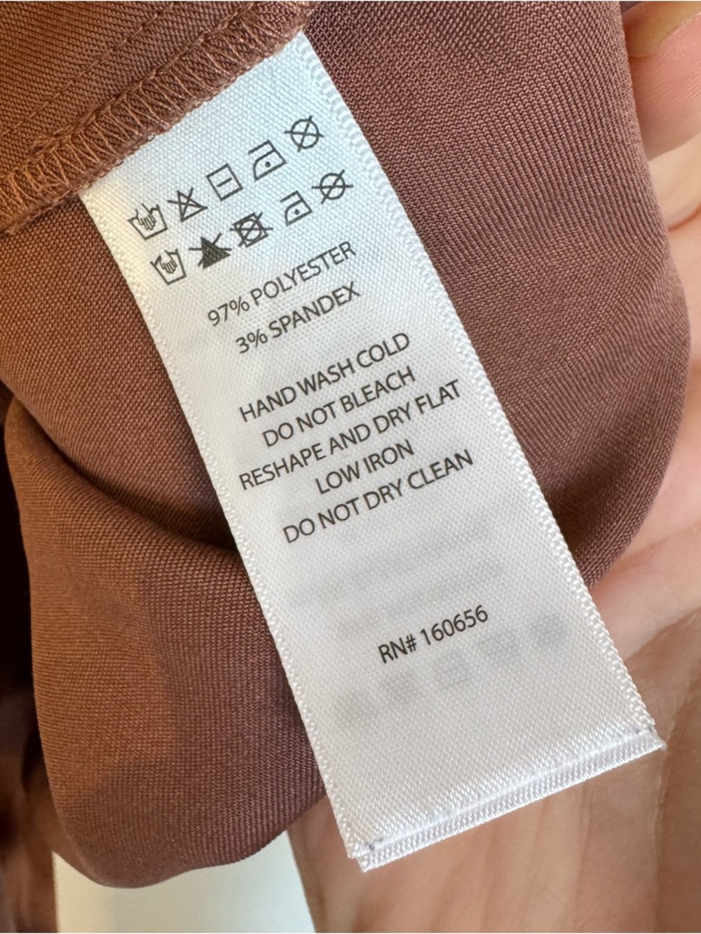 Sincerely Jules Silky Tank - Picture 5 of 7